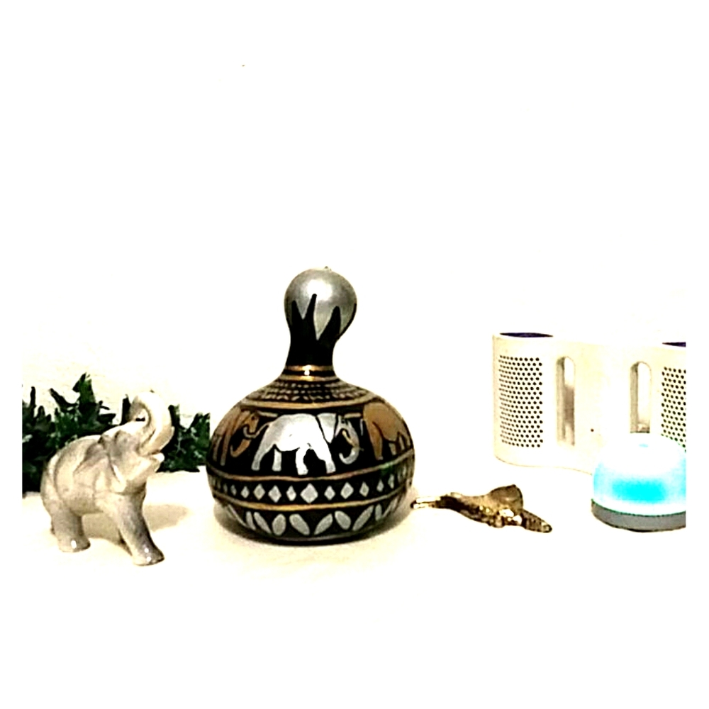 African Elephants Gourd Decorations - Picture 3 of 7